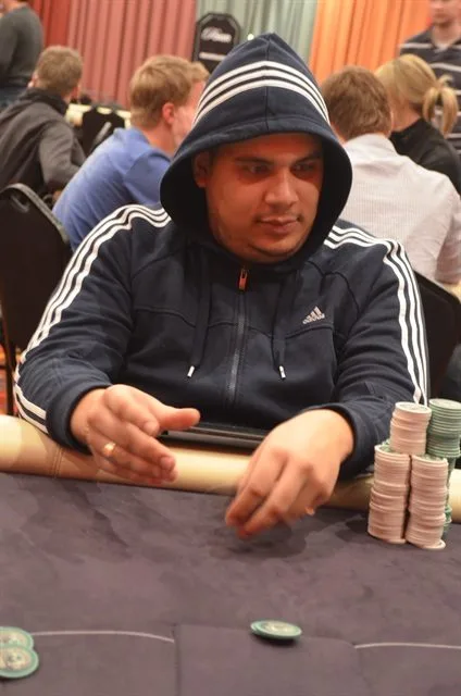 Denneth Rodgers | 2014/01 - Utrecht Poker Series - €770 NLHE FO Main Event 